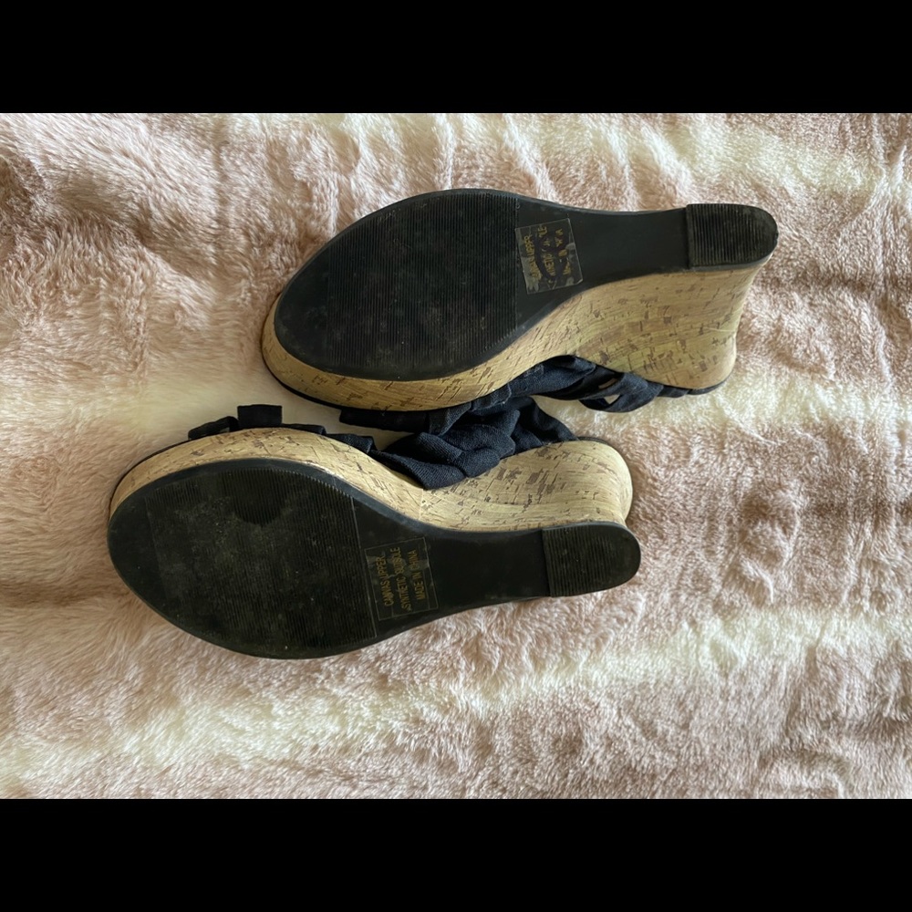 Rue 21 wedges